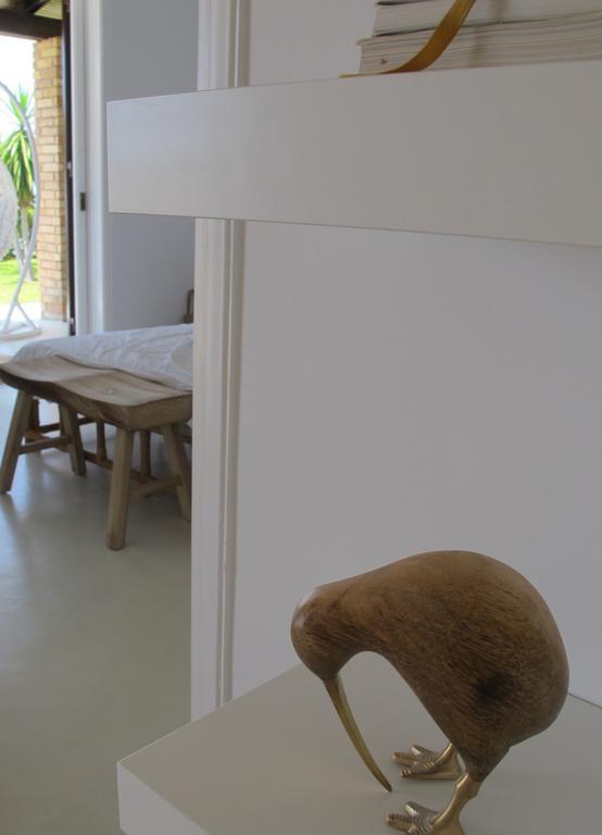 Seafront Calista Beach House With Garden グリファダ エクステリア 写真